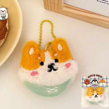 des porte-clés tout en peluche en forme d'animaux version chibi kawaii : shiba inu, ourson, vache, pingouin, lapin, chien et souris