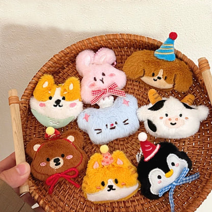 des porte-clés tout en peluche en forme d'animaux version chibi kawaii : shiba inu, ourson, vache, pingouin, lapin, chien et souris