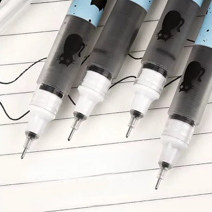 de jolis stylos bleus illustrés de chats noirs aux gros yeux expressifs. Style mignon et adorable, pointe fine pour une écriture fluide.
