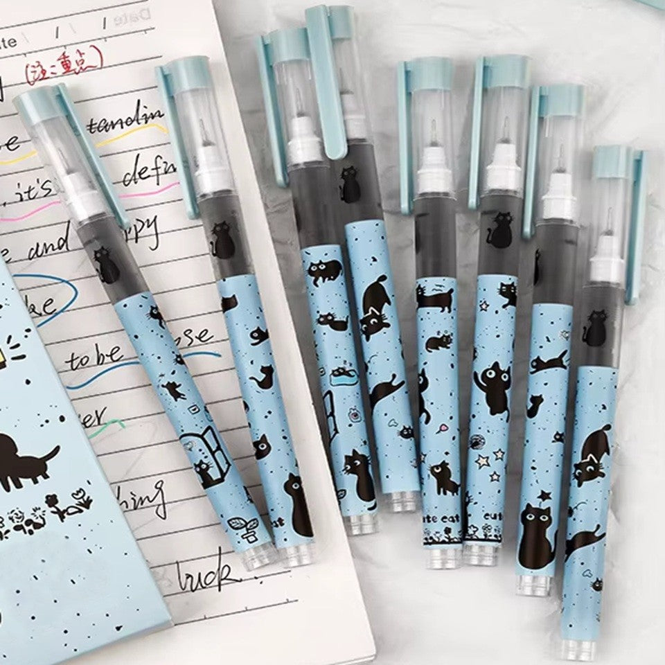 de jolis stylos bleus illustrés de chats noirs aux gros yeux expressifs. Style mignon et adorable, pointe fine pour une écriture fluide.