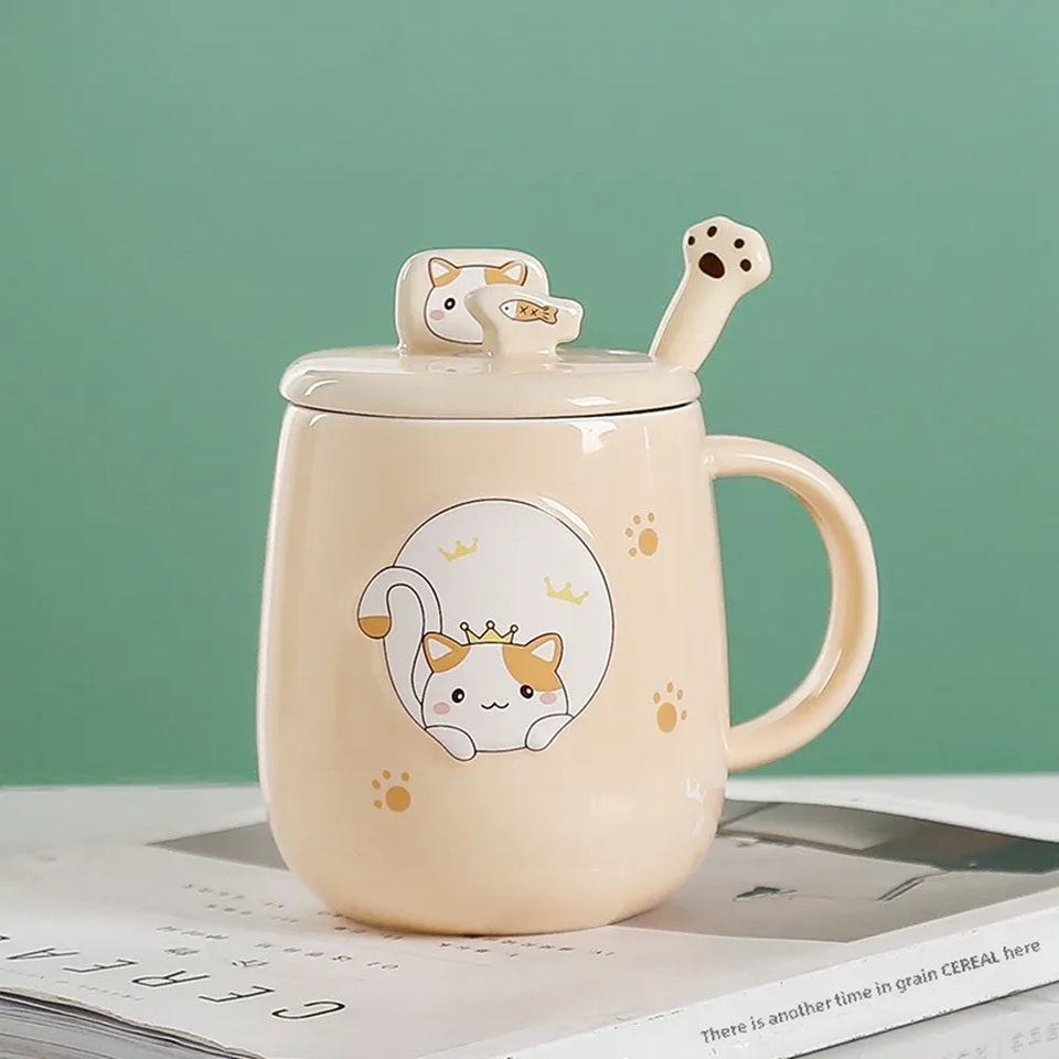Tasse jaune petit chat avec couvercle et cuillère