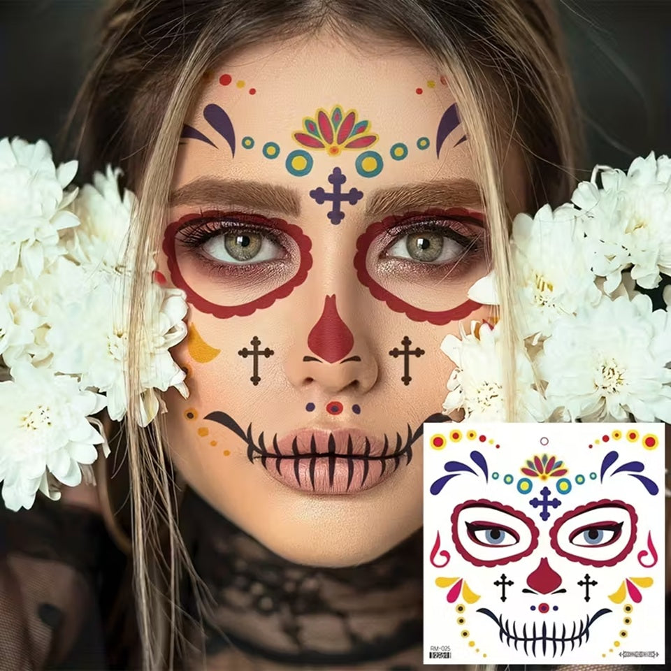 Des tatouages éphémères inspirés de La Catrina, parfaits pour Halloween. Motif fleuris et colorés pour un jour des morts effrayant.