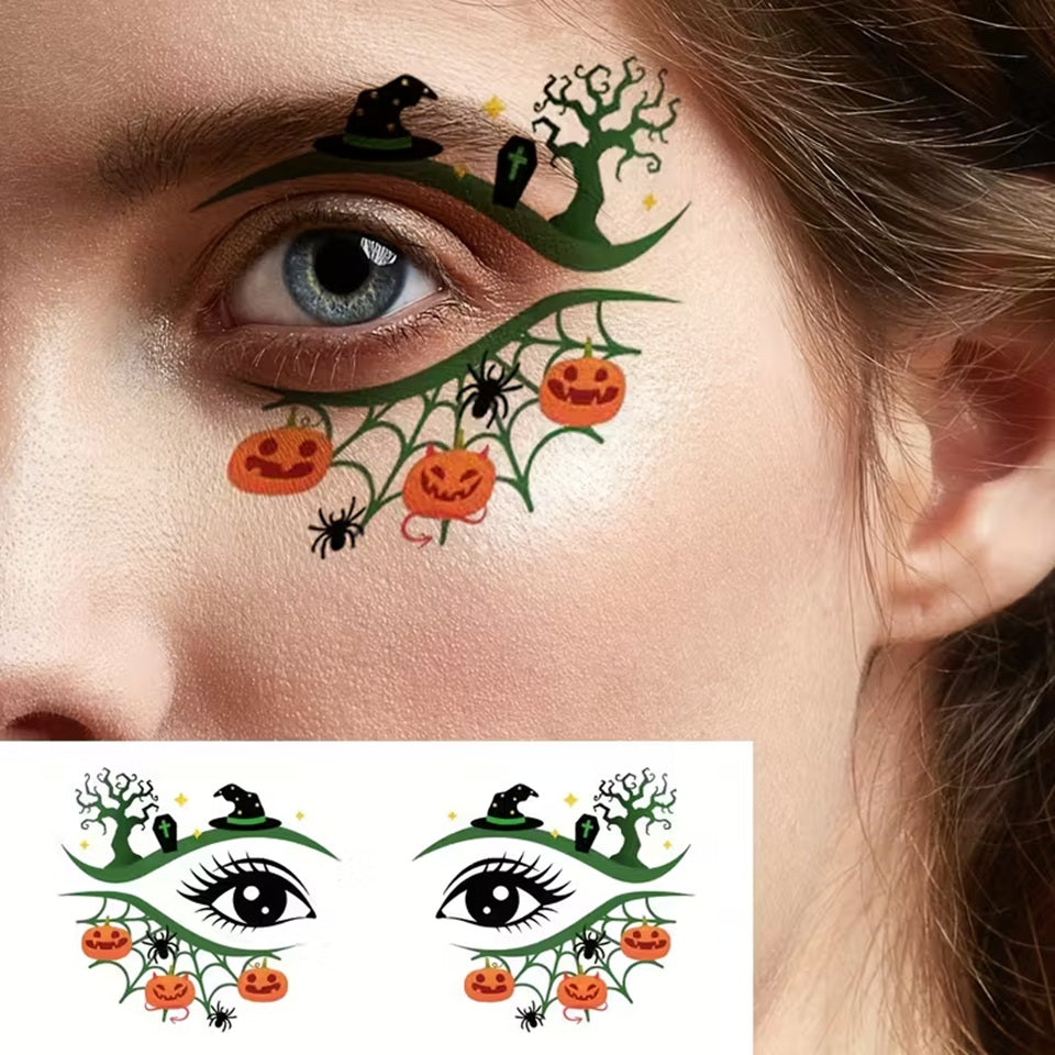 des tatouages éphémères pour le visage inspirés d'Halloween avec des motifs de citrouilles, de chauve-souris, de fantômes et d'araignées. Ils sont pratiques et faciles à utiliser et restent longtemps en place.