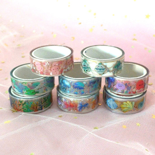 des washi tape sur le thème de la vie marine tout en couleur : animaux et décors marins pour embellir tous vos projets créatifs (scrapbooking, carnets, cartes ...)